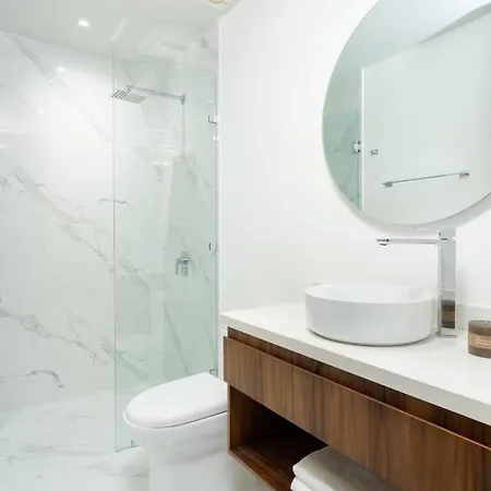 Luxury & Exclusive Private Plunge Pool & Terrace Gym & Shared Swimming Pool Apartment