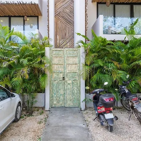 Modern And Fresh In Aldea Zama Apartment *