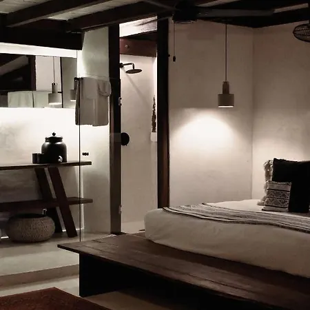 Amor Rooms Hotel