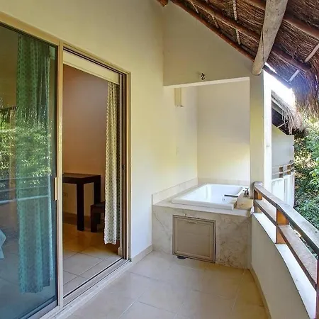 Apartment Ph2br 2bth /private Rooftop /2 Jacuzzi /aldea Zama