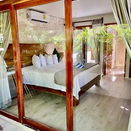 Hotel Playa Canek Beachfront Eco Hotel 4*