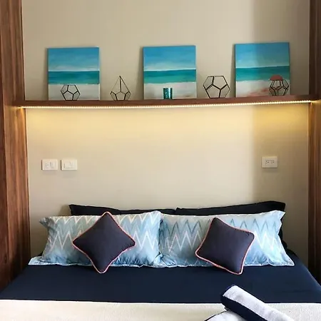 Near Beach+jungle Views. King Bed+220 Megs+2 Bikes