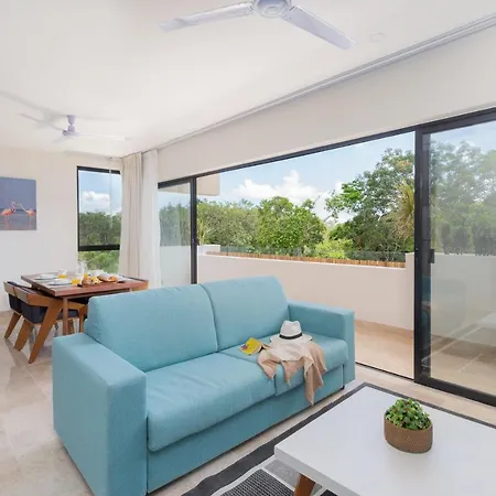 2br Apt W/ Rooftop Pool And Nearby Restaurants Apartment *