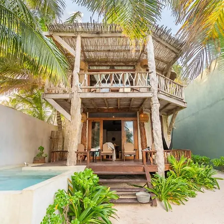 Casa Ganesh Tulum-beachfront By Ahau Collection 4*