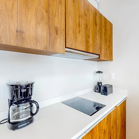 Giada Towers, Unit 102
