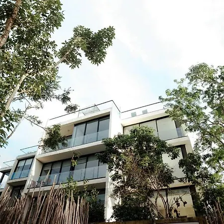 Apartment Paradise Escape With A Private Pool And Excellent Amenities! *