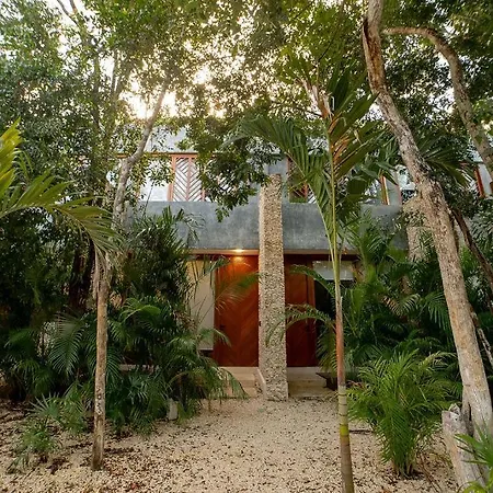 Ceres Boutique Tulum