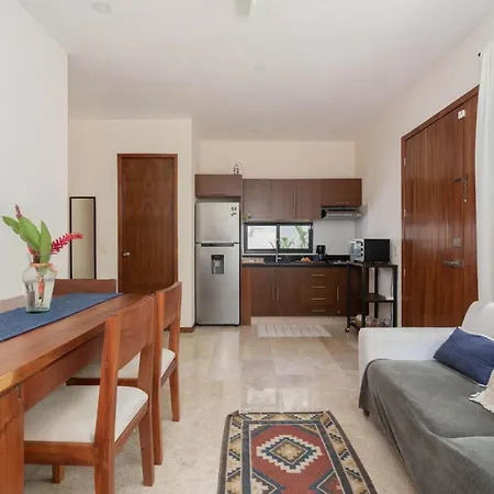 Casa Harmony- Relaxing Townhouse With Pool & Fast Internet 500mb Apartment *