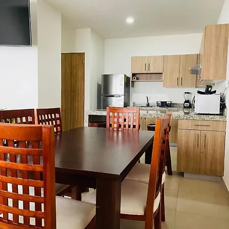 F3 Elementus Apartment *