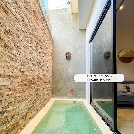 Hostpal Noil Zama Residences *