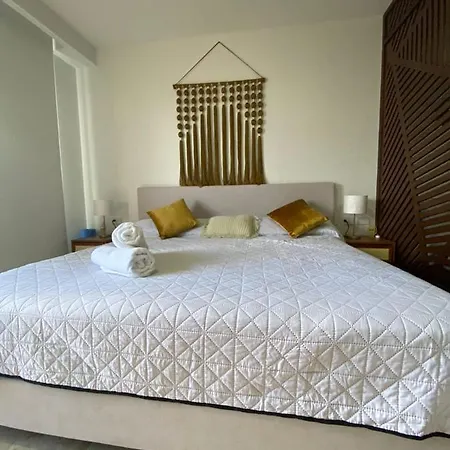 Menesse By Guest Experience Apartment *