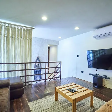 Holiday home Stunning & Lovely House Luum Zama Backyard & Plunge Pool Ideal For Families Amenities