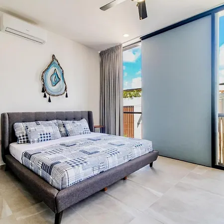 Palalma Casa #32, Modern Tropics, La Veleta Apartment