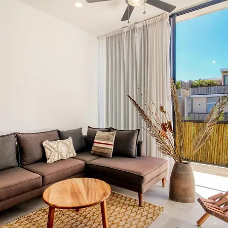 Palalma Casa #32, Modern Tropics, La Veleta