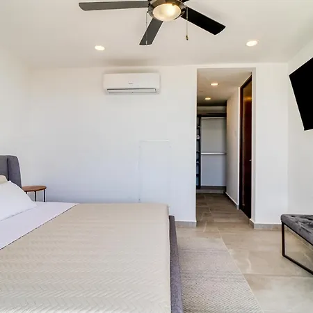 Palalma Casa #32, Modern Tropics, La Veleta Apartment *