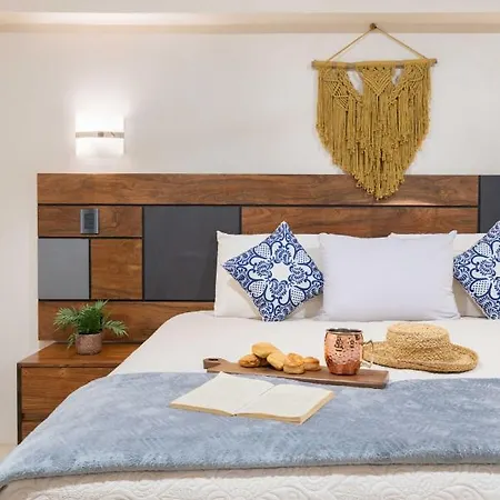 1 Bedroom With Private Pool