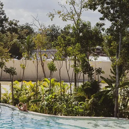 Hotel Ophelia