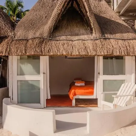 Shambala Petit * Tulum