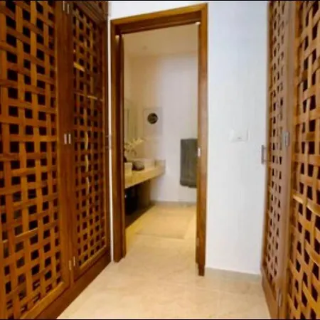 Zama 2b/ 2bath With Private Jacuzzi Apartment *