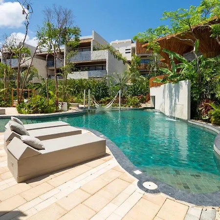 Adora Distinctive Residences