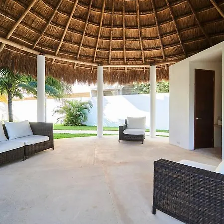 Neem 14 1br Bohogem In The Heart Of Apartamento