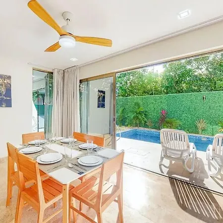 Magnificent With Dreamy Pool Tulum