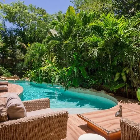 4 Bedroom In - Mexico Villa