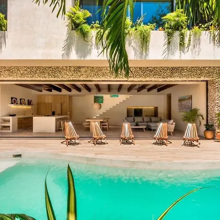 Villa 4 Bedroom In - Mexico *