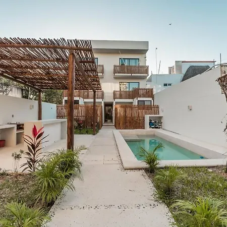 Kamil-ha, Veleta, Apartment