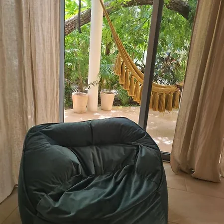 Incredible In With Private Jacuzzi Apartment