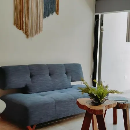 Tranquil & Scenic Apartment *