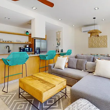 Pure 102 Apartment