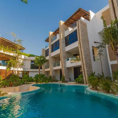 Penthouse With Private Pool Moots 302 Tulum