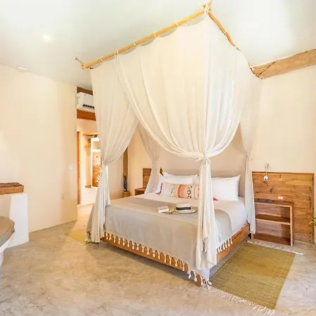 Hotel Ahau - Beachfront (adults Only)