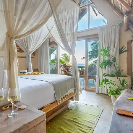 Ahau - Beachfront (adults Only) Hotel 4*