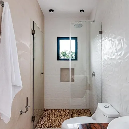 Apartment Hermoso Condominio Boutique Con 8 Departamentos De Lujo Con Alberca Privada Estilo Mexicano Moderno Ubicado En La Veleta Tulum