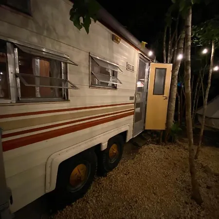 Makex-camper *