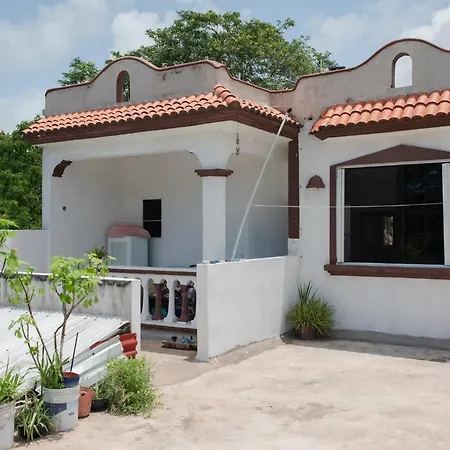 Homestay House Of The Art With Rooftop Tulum