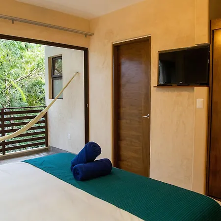Hotel Azul By Guruhotel