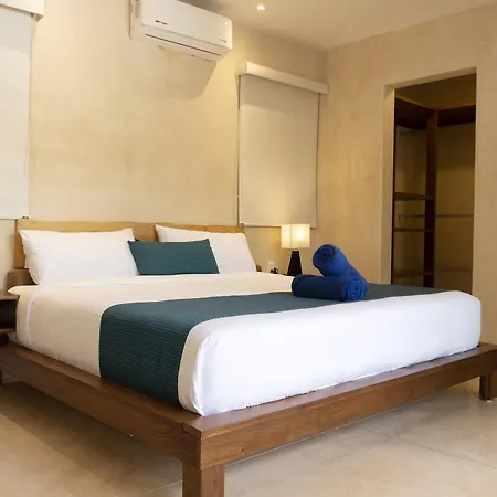 Hotel Azul By Guruhotel