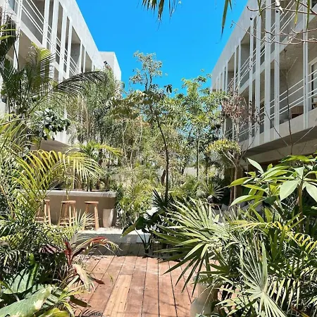 Alterhome Jungle Chic Tulum