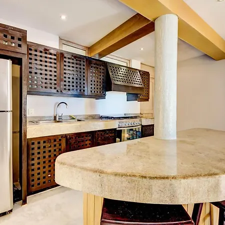 Villa Cozy & Luxurious Beachfront In Exclusive Location Near - Free Luxury Transportation *