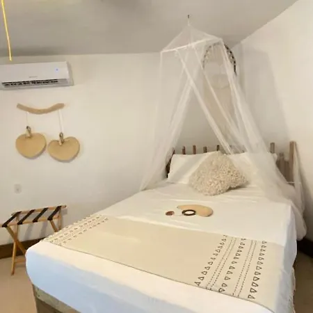 Hotel Icastico *