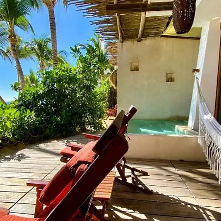 Hotel Beachfront In Beach Tulum