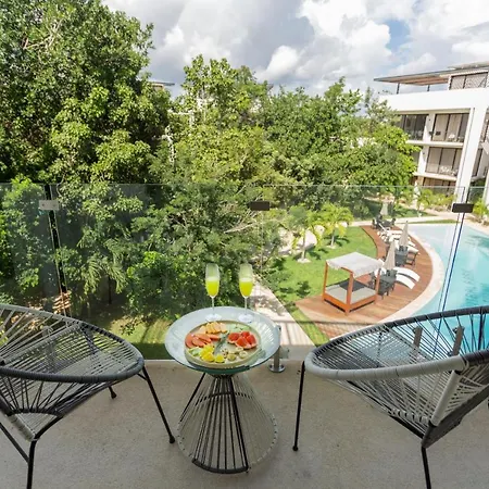 Park - Spa, Gym And Restaurant. Tulum