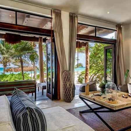 With 4 Bedrooms In Aldea Canzul *