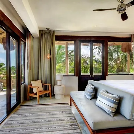 With 4 Bedrooms In Aldea Canzul Villa *