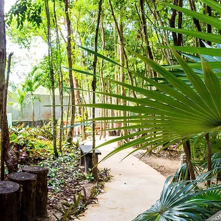 El Vivero Aparthotel
