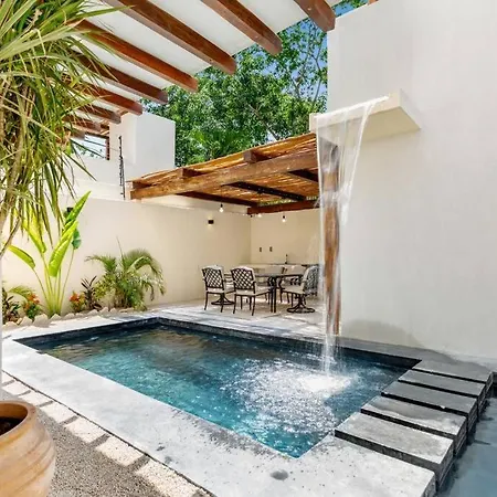 La Selva Minutes From Villa