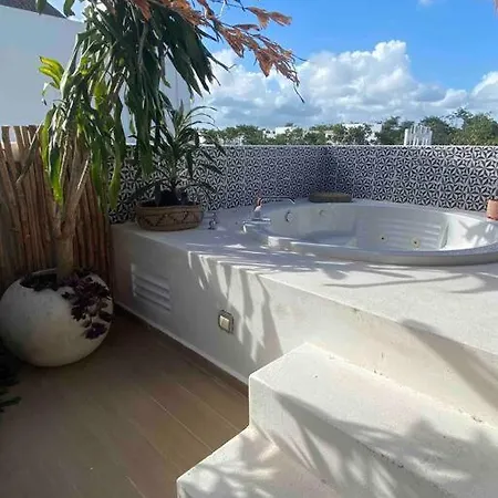 La Buena Vida - Penthouse With Private Rooftop Tulum
